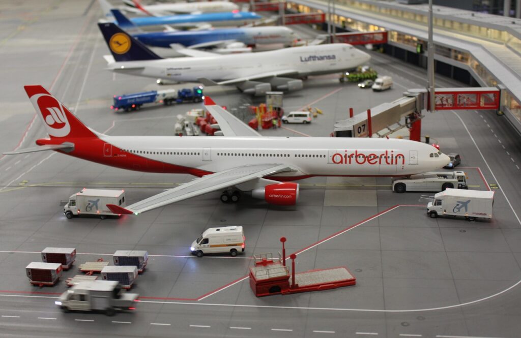 Miniatur Flugzeuge