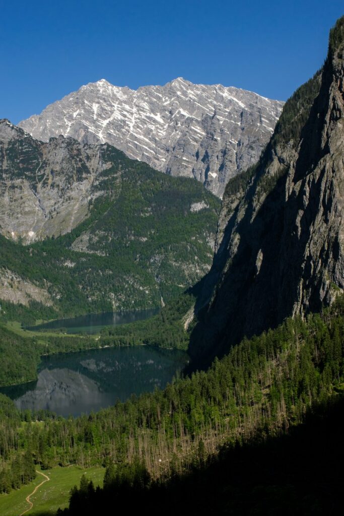Obersee und Königssee unterhalb der Watzmann-Ostwand im Nationalpark Berchtesgaden