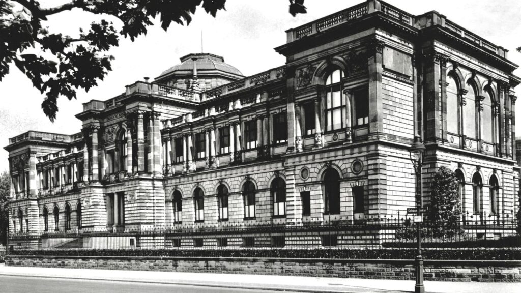 Historische Schwarz-Weiß-Aufnahme des Städel Museums in Frankfurt aus dem Jahr 1929